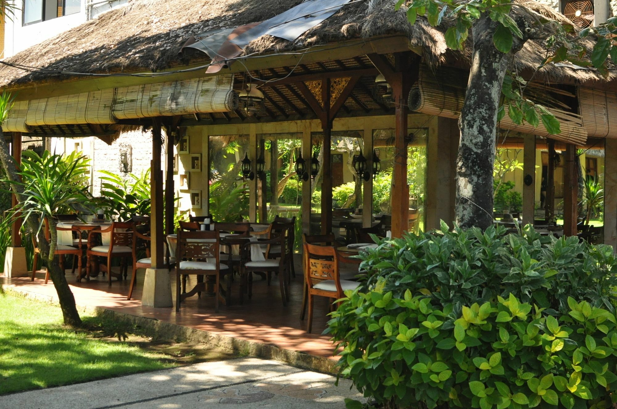 The Sari Beach Legian  Luaran gambar